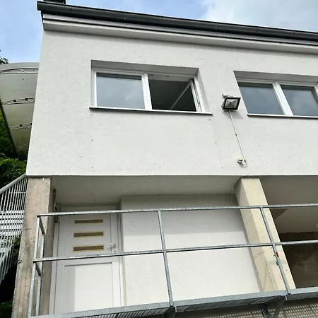 Apartment 5 Helle Kleinwohnung Mit Eigenem Bad Max 2 Gaeste *
